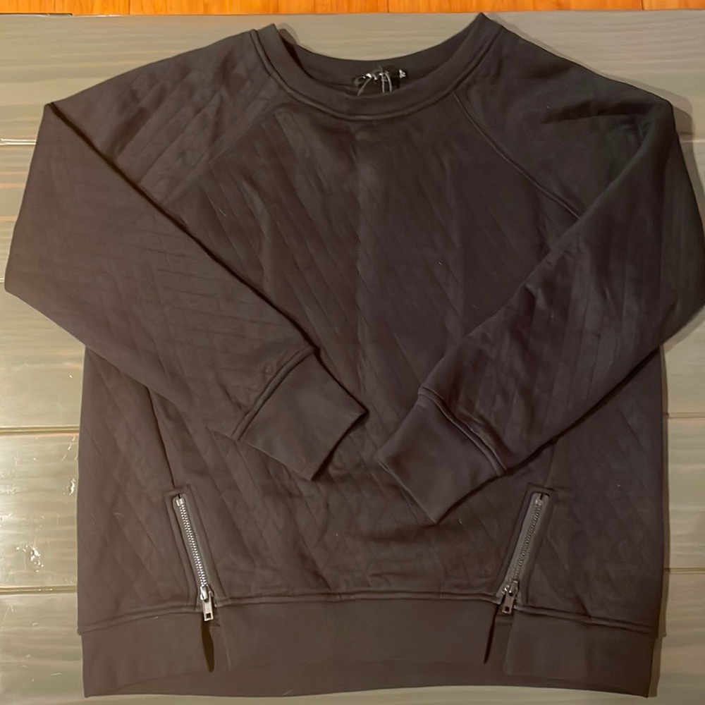 Max Jeans Small Quilted Black Sweater